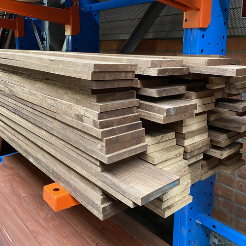 Frake Noir Plank geschaafd, 2850mm, 18x140