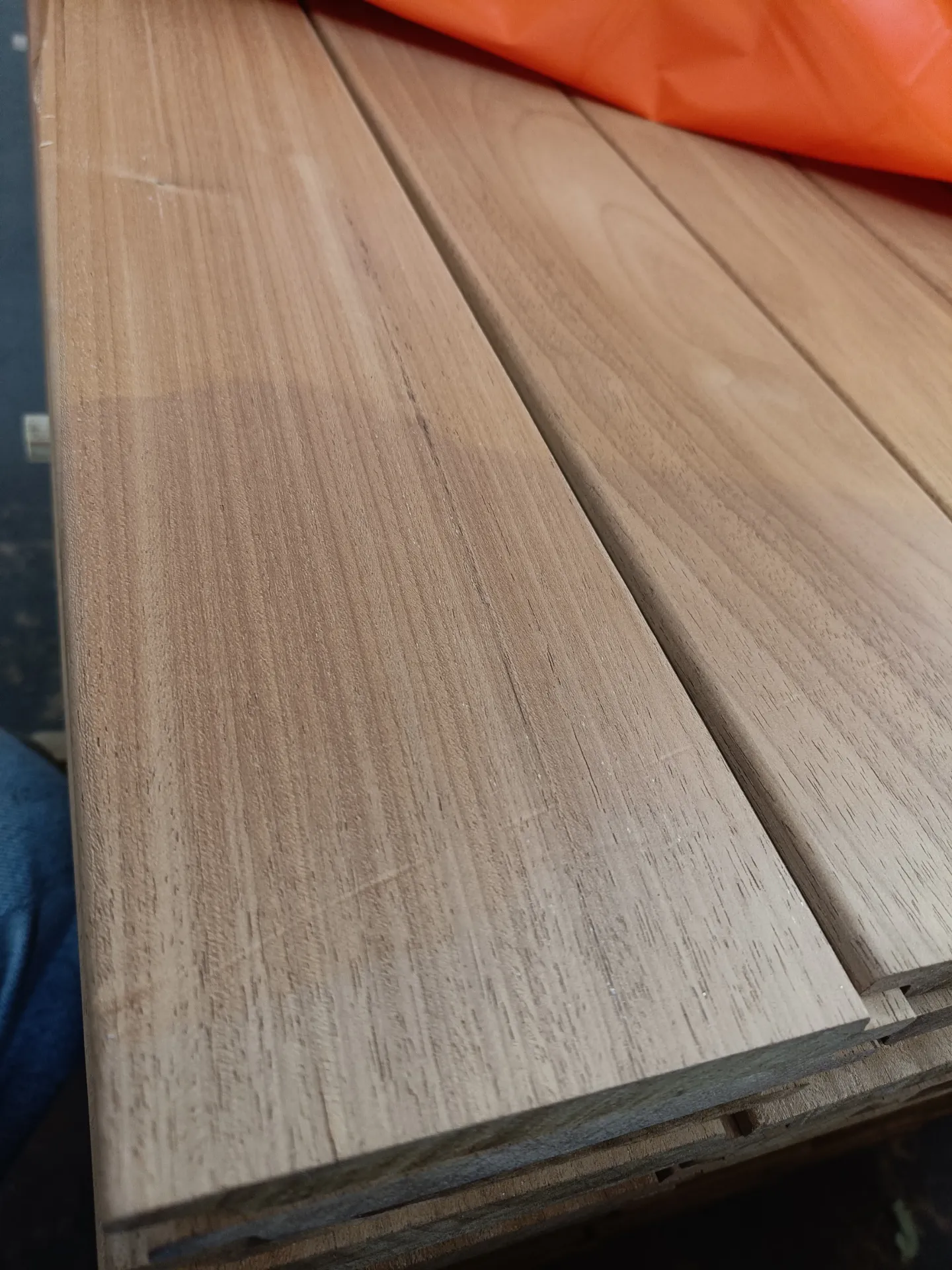 Ayous P01 Channelsiding, 4850x140x18