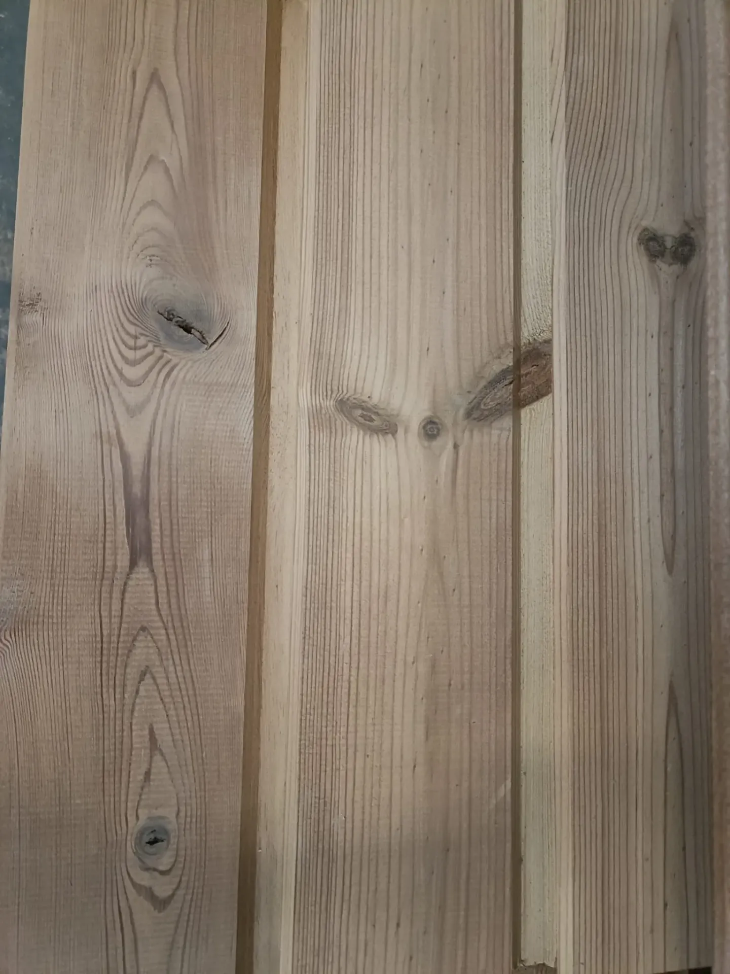 Grenen  1520x130x20 mm
